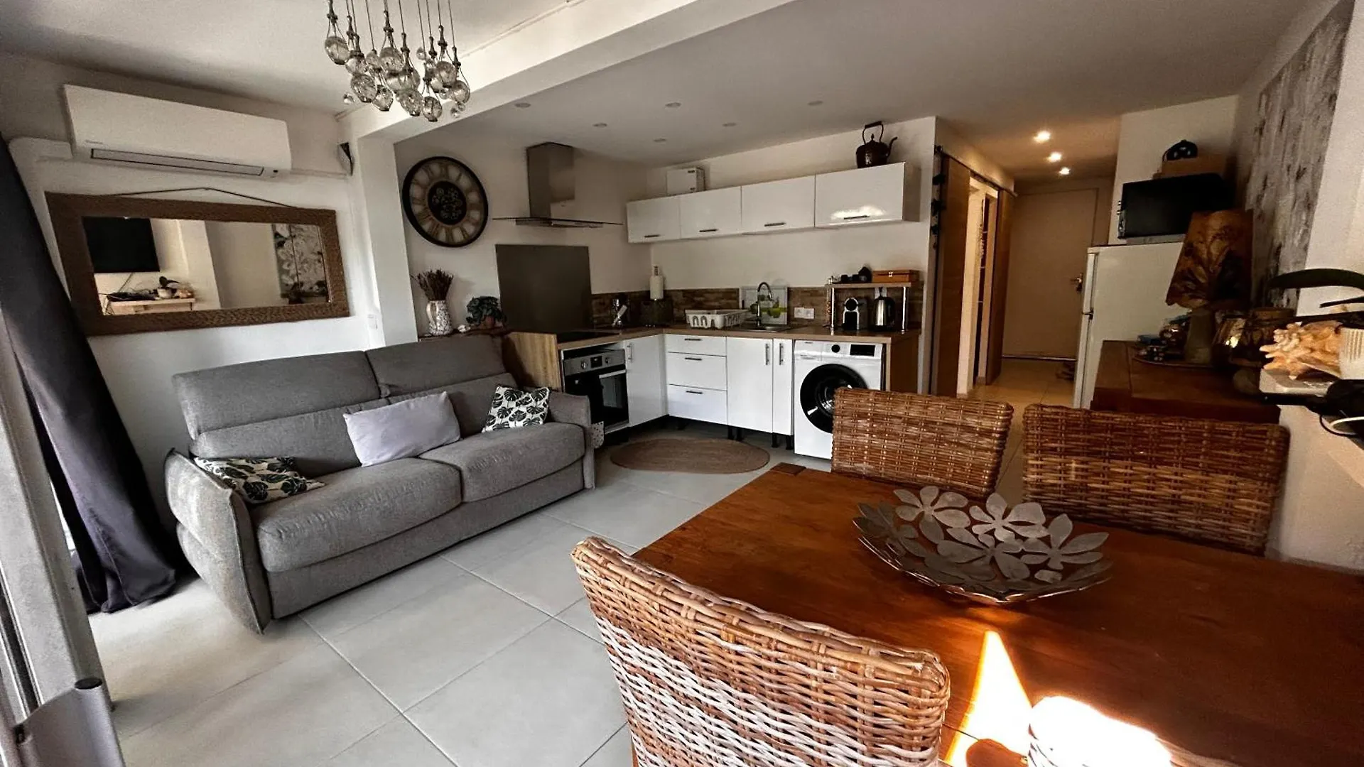 Superbe Appartement 2 Pieces Avec Piscine Et Parking, Proche De La Mer Villeneuve-Loubet 0*,  Francie